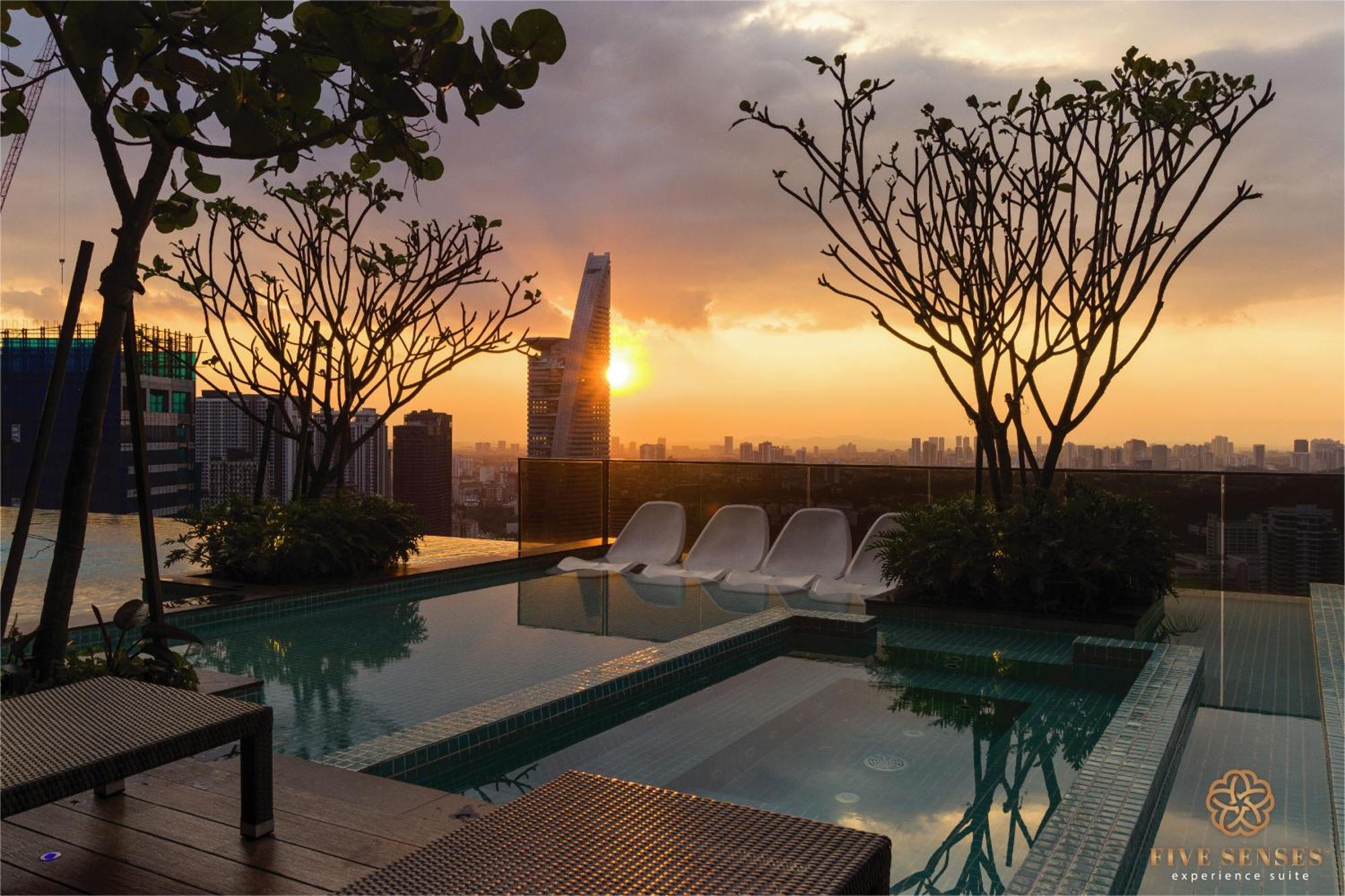 Viia Residences Kuala Lumpur, Five Senses Экстерьер фото