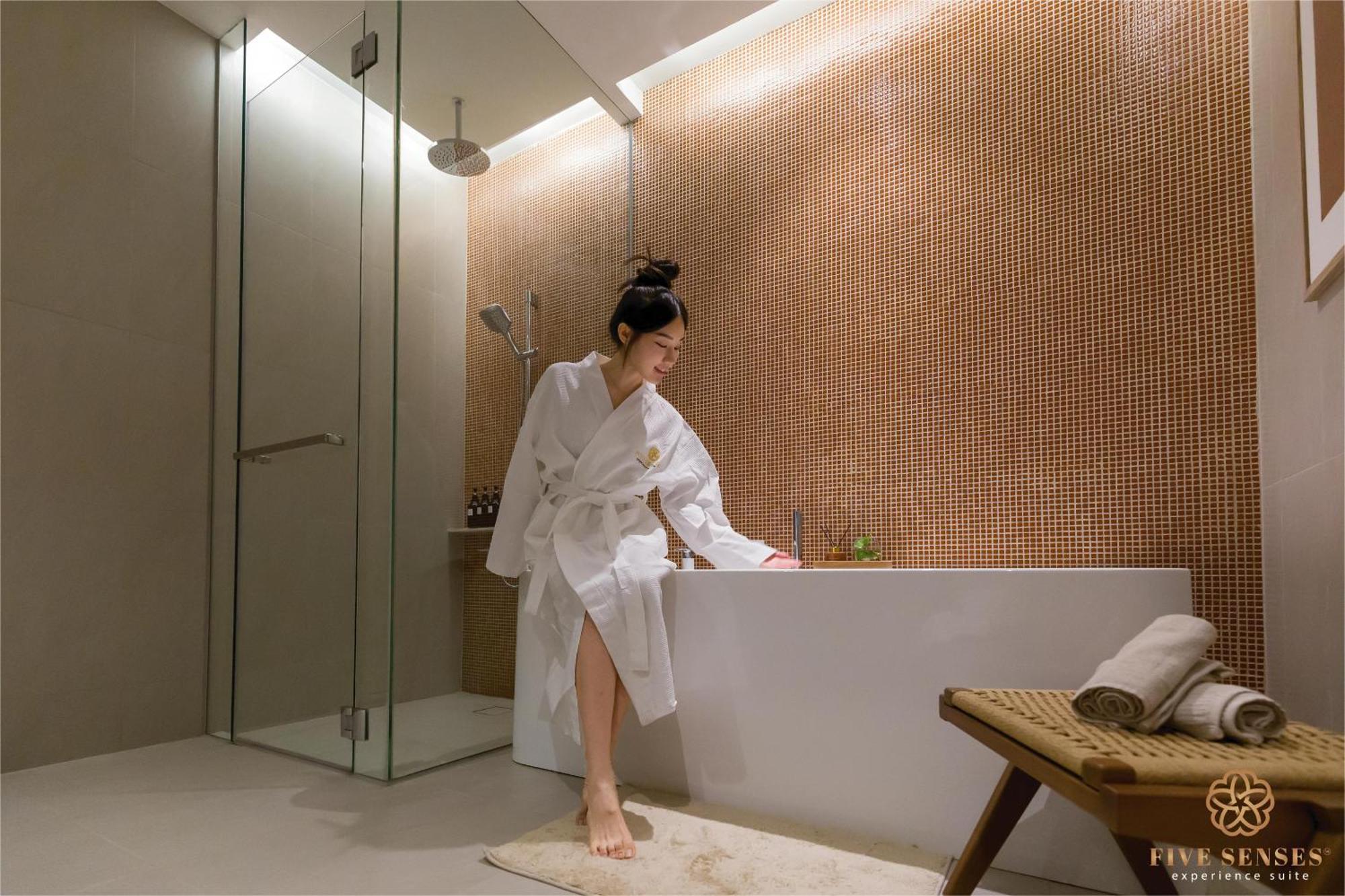 Viia Residences Kuala Lumpur, Five Senses Экстерьер фото
